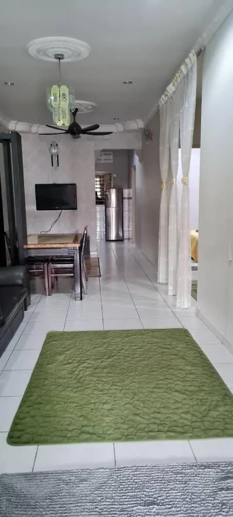 Damai Holiday Homestay Malacca