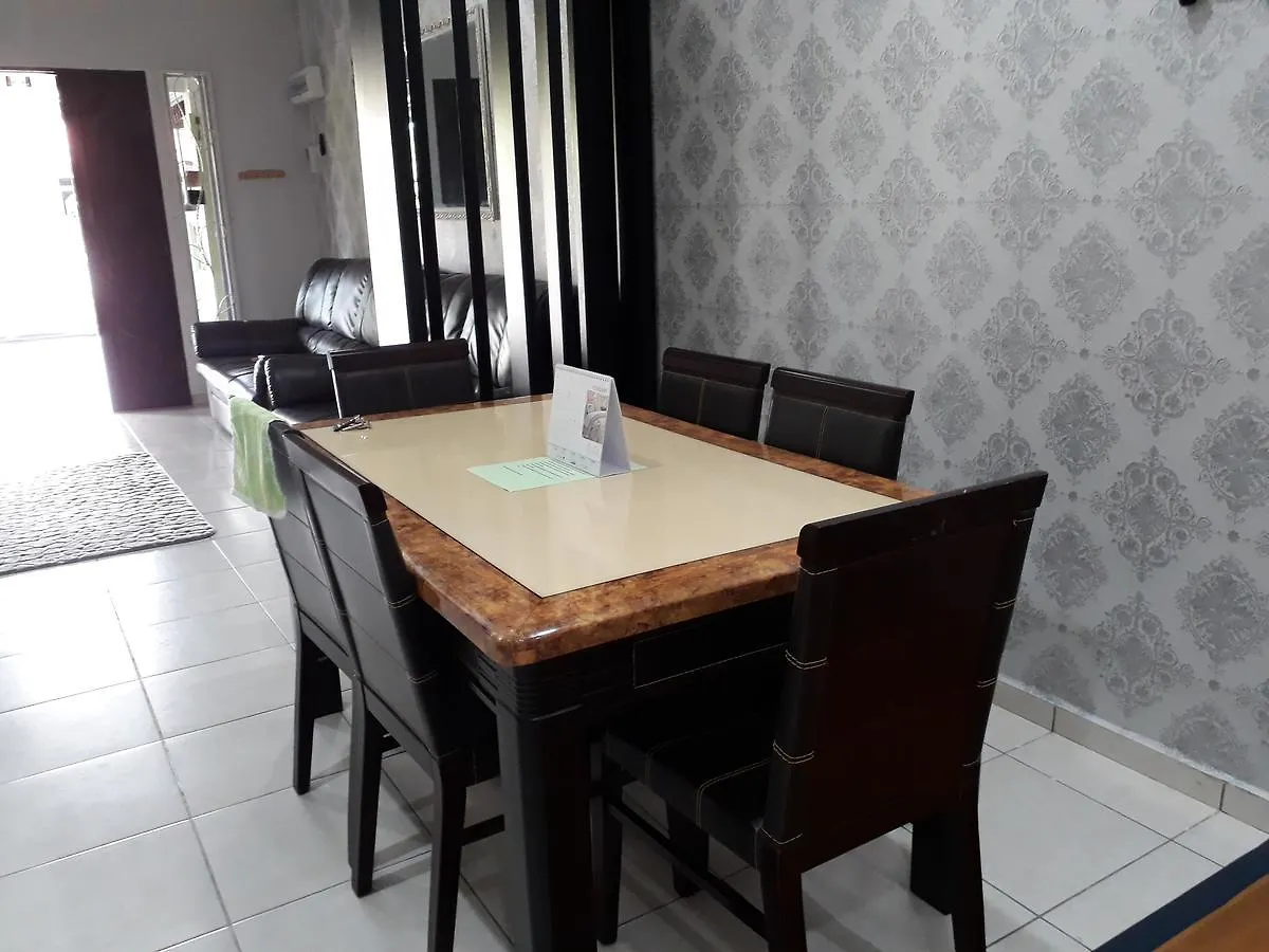 Damai Holiday Homestay Malacca